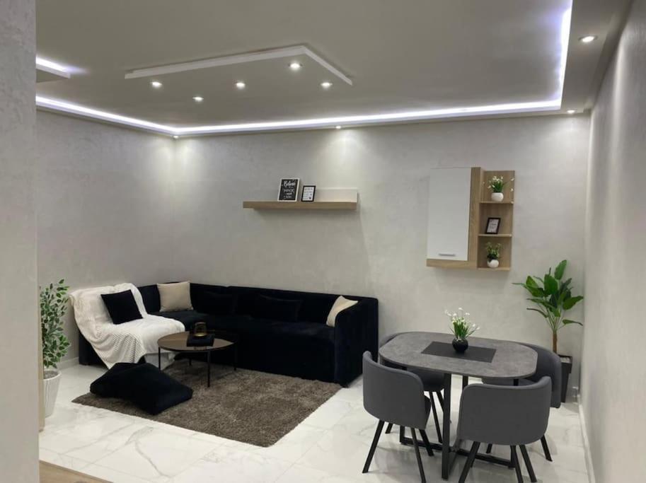 Appart Luxueux Securise Parking 10 Min Medina Fez Kültér fotó